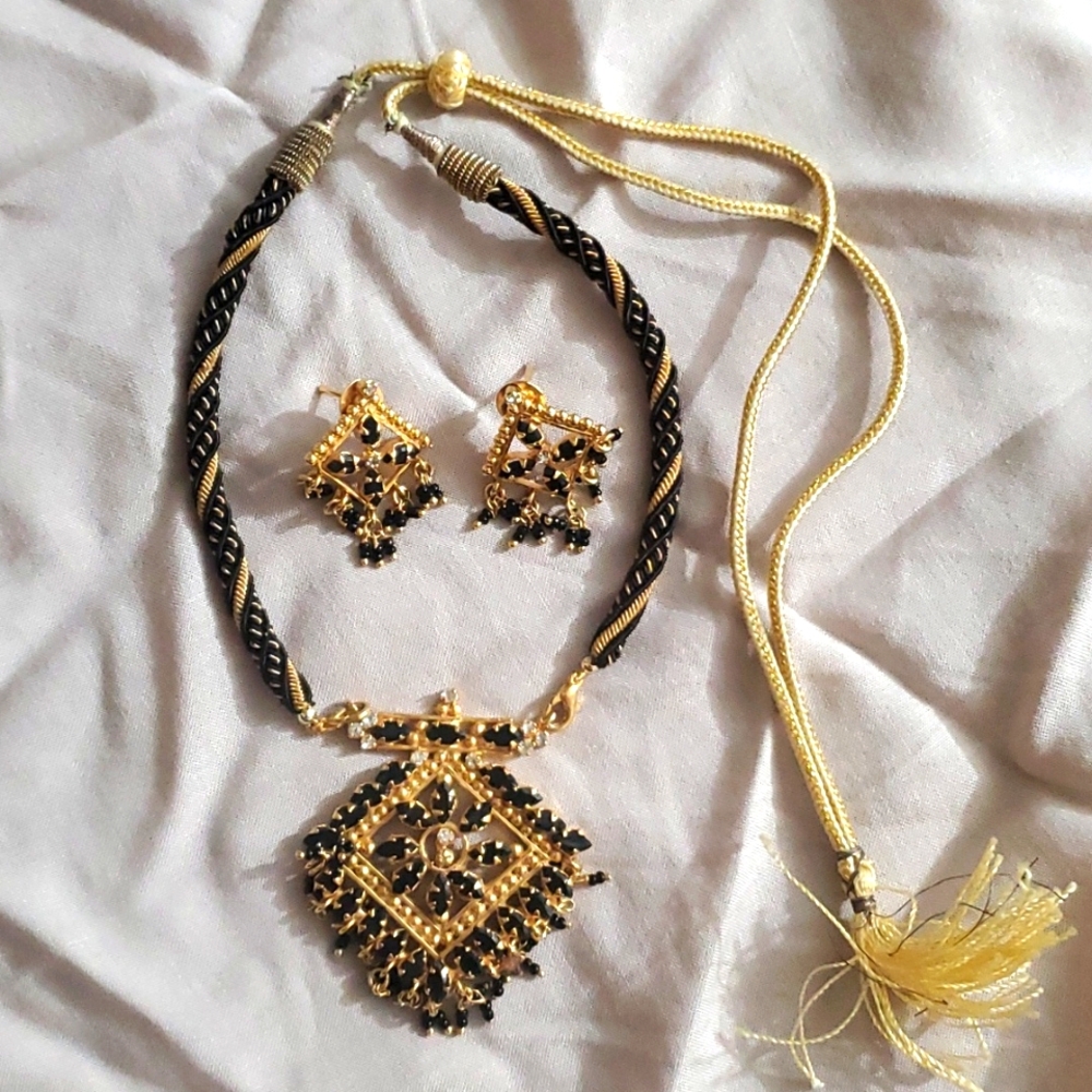 Artificial, Indian Black Necklace & Earrings Set